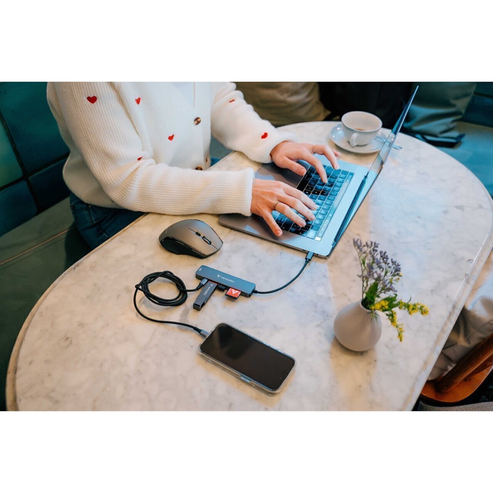 Verbatim (32156) USB-C Essentials Multiport Hub 6 Port With Card Reader, Supports Up To 100W Power Delivery, SD/MicroSD Slots Supports Read / Write Speeds Of Up To 40MB/s and 30MB/s