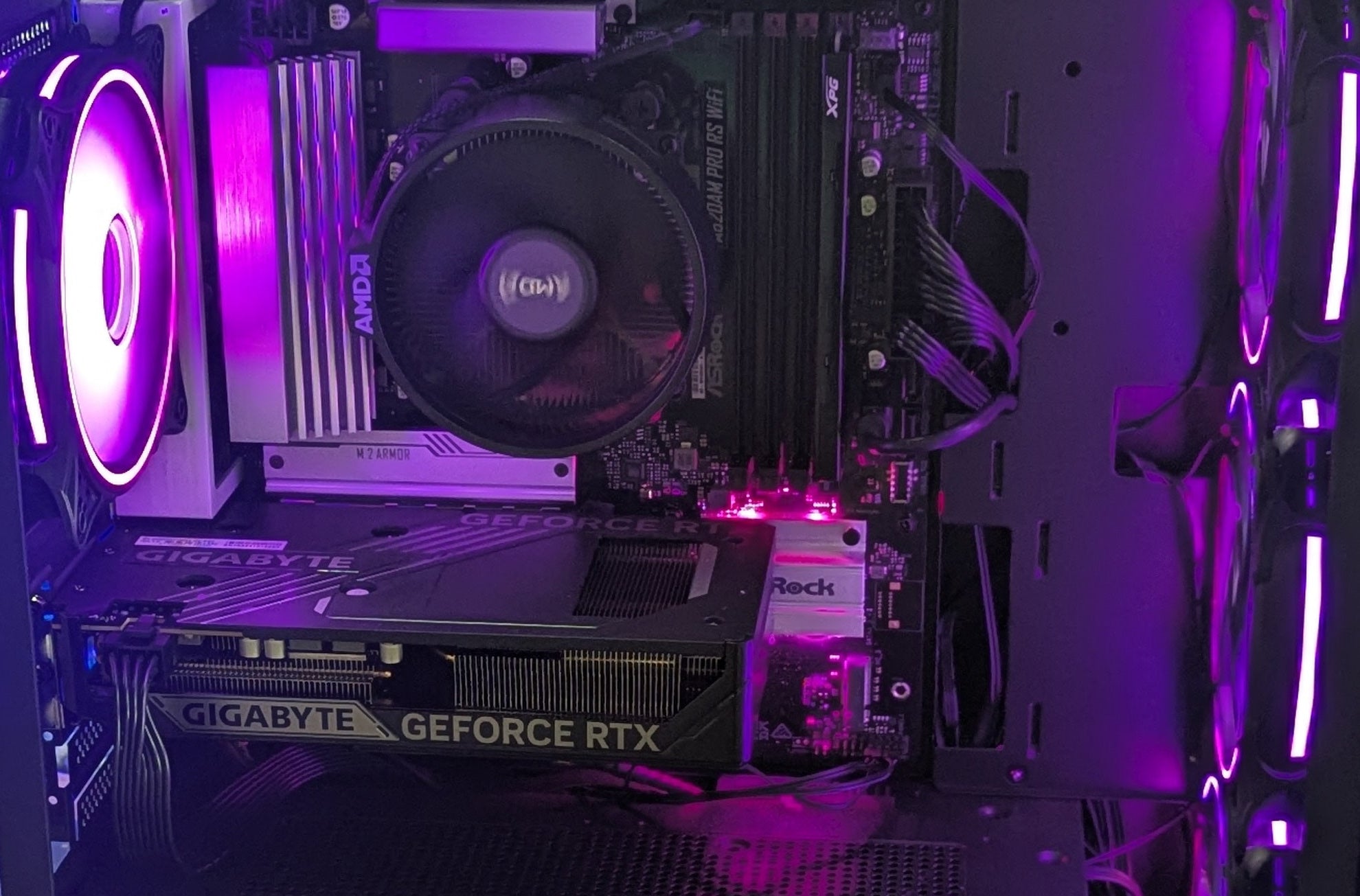 NEP LUCID R5 Gaming PC - Ryzen 5 8400F, RTX 5060 8GB, 16GB DDR5, 1TB SSD, Wi-Fi 6E, Win 11 Home - Black