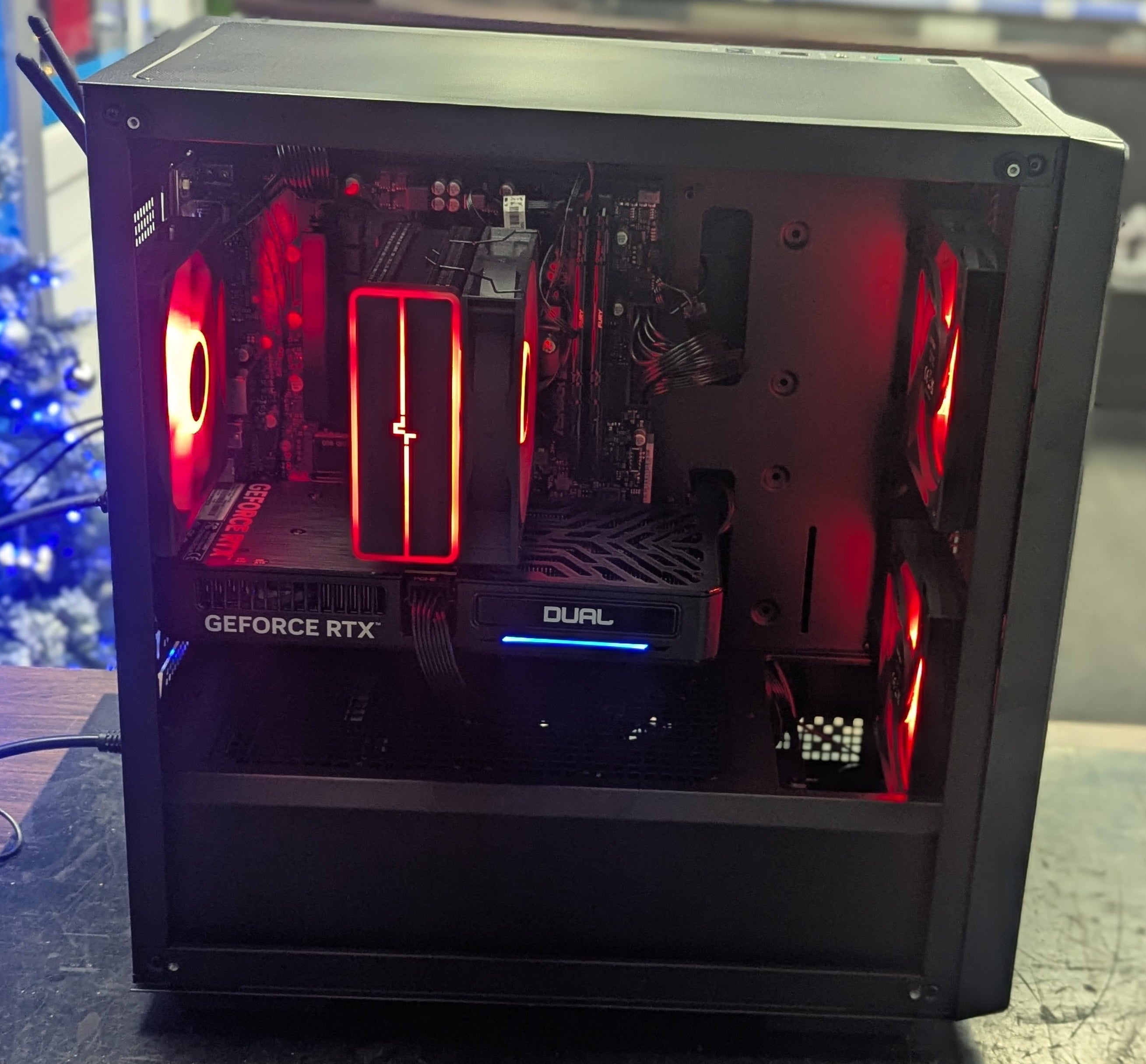 NEP COMET R5 Gaming PC - Ryzen 5 7500F, RTX 5060 8GB, 16GB DDR5, 1TB SSD, Wi-Fi 5, Win 11 Home - Black